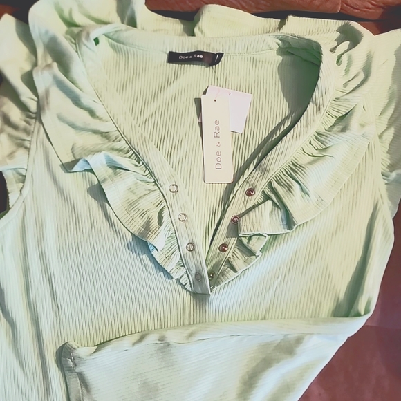 New With Tags Doe & Rae Fitted Shirt Large - Picture 2 of 2